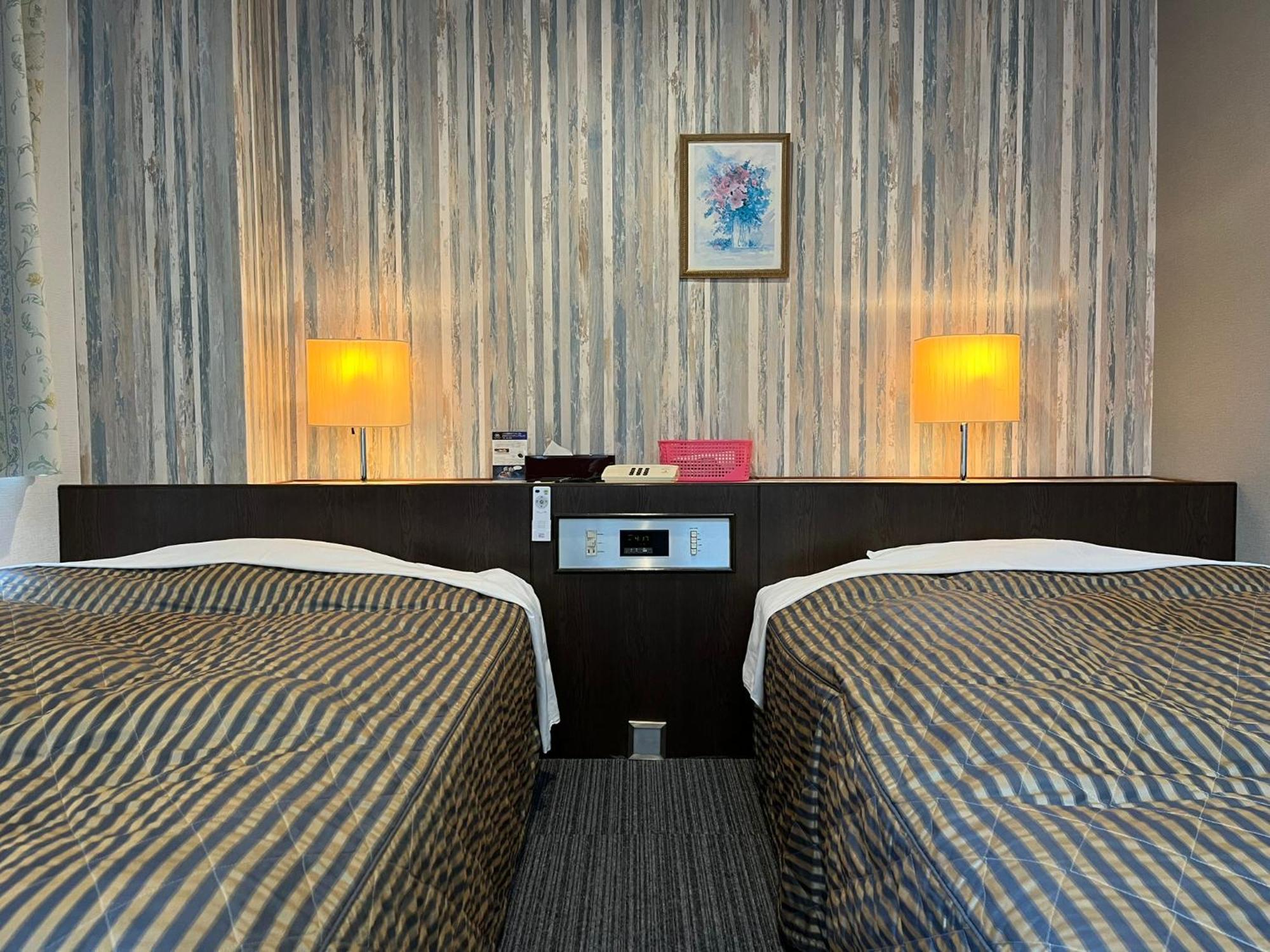 Nakamura Daiichi Hotel 四万十市 エクステリア 写真